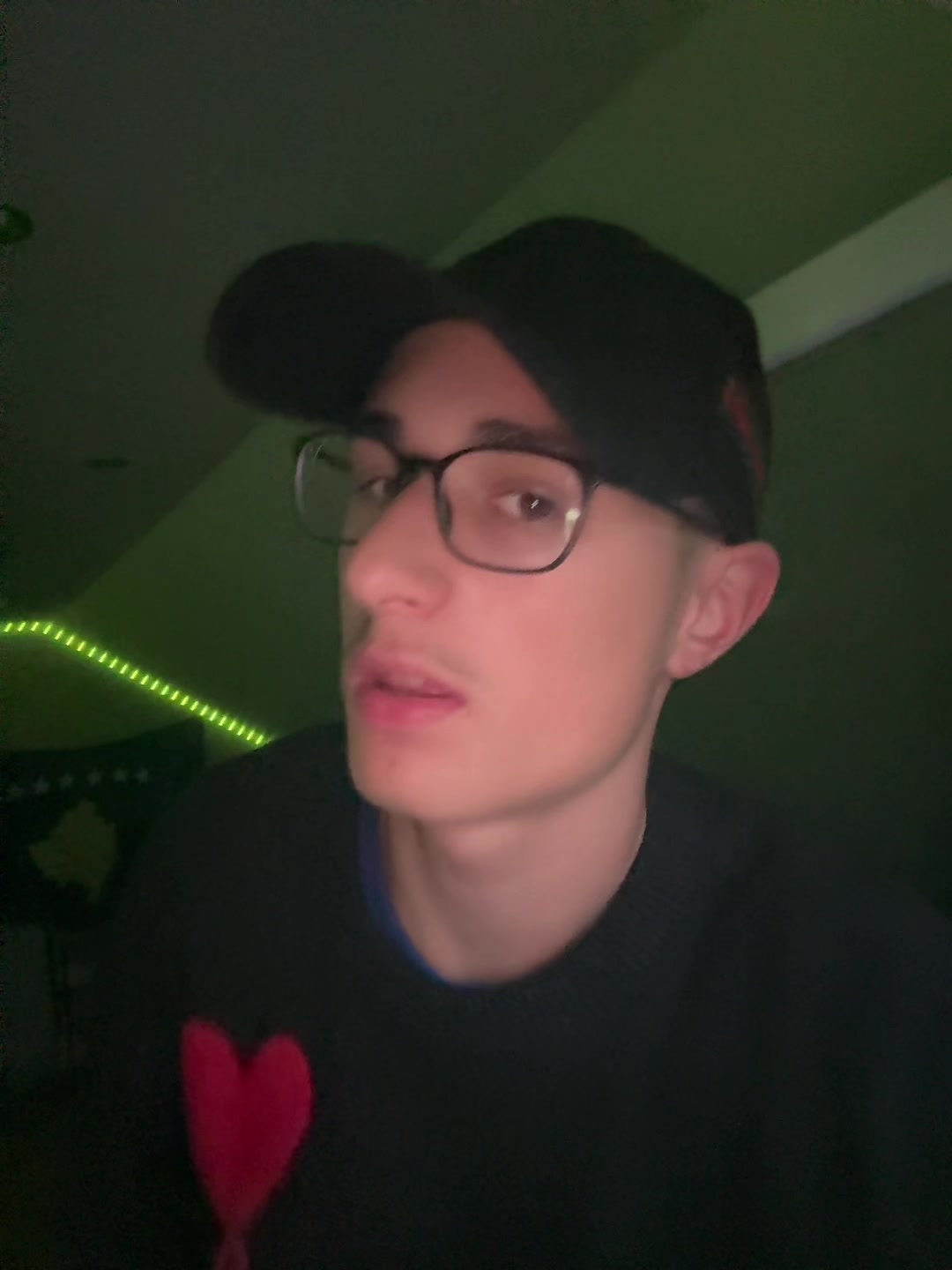 @𝐋𝐞𝐧𝐧𝐢𝐬.𝐨𝐟𝐟𝐢𝐜𝐚𝐥
