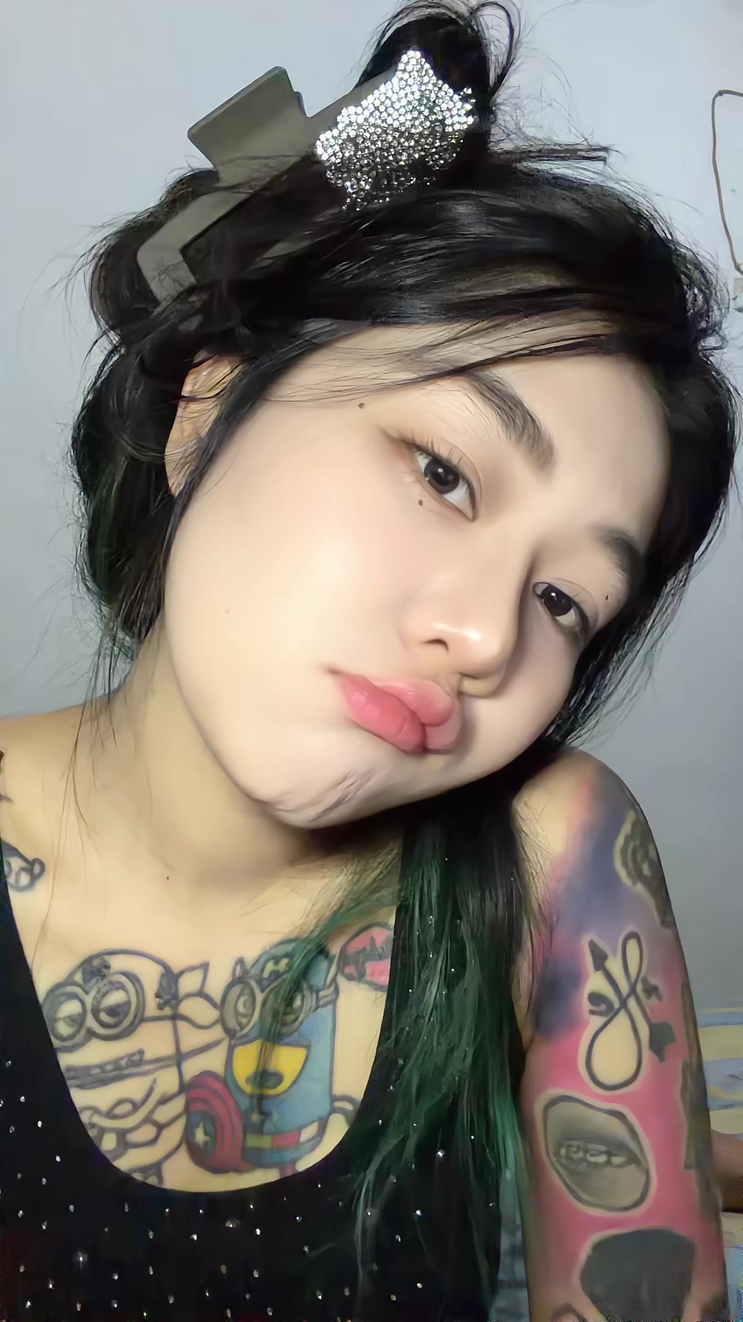 @chayawalx
