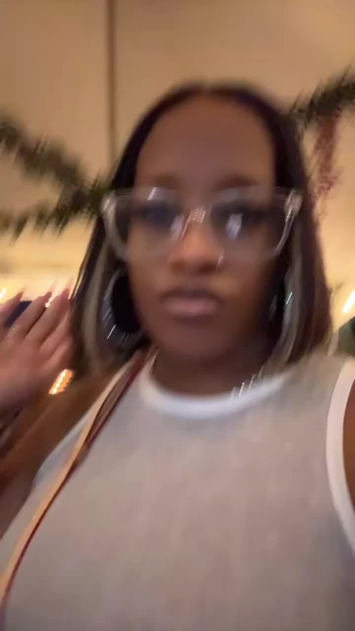 @reelivingston