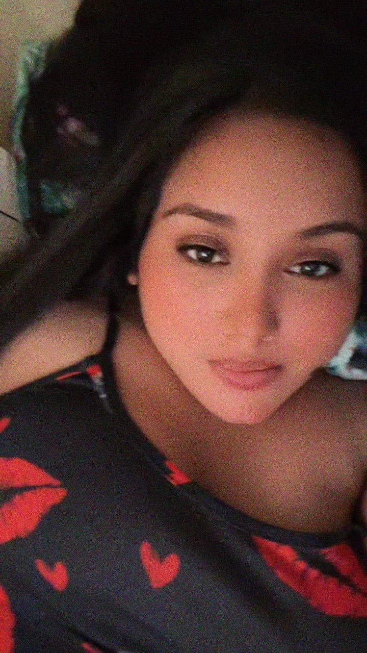 @Kendy❤️🇭🇳👣👀