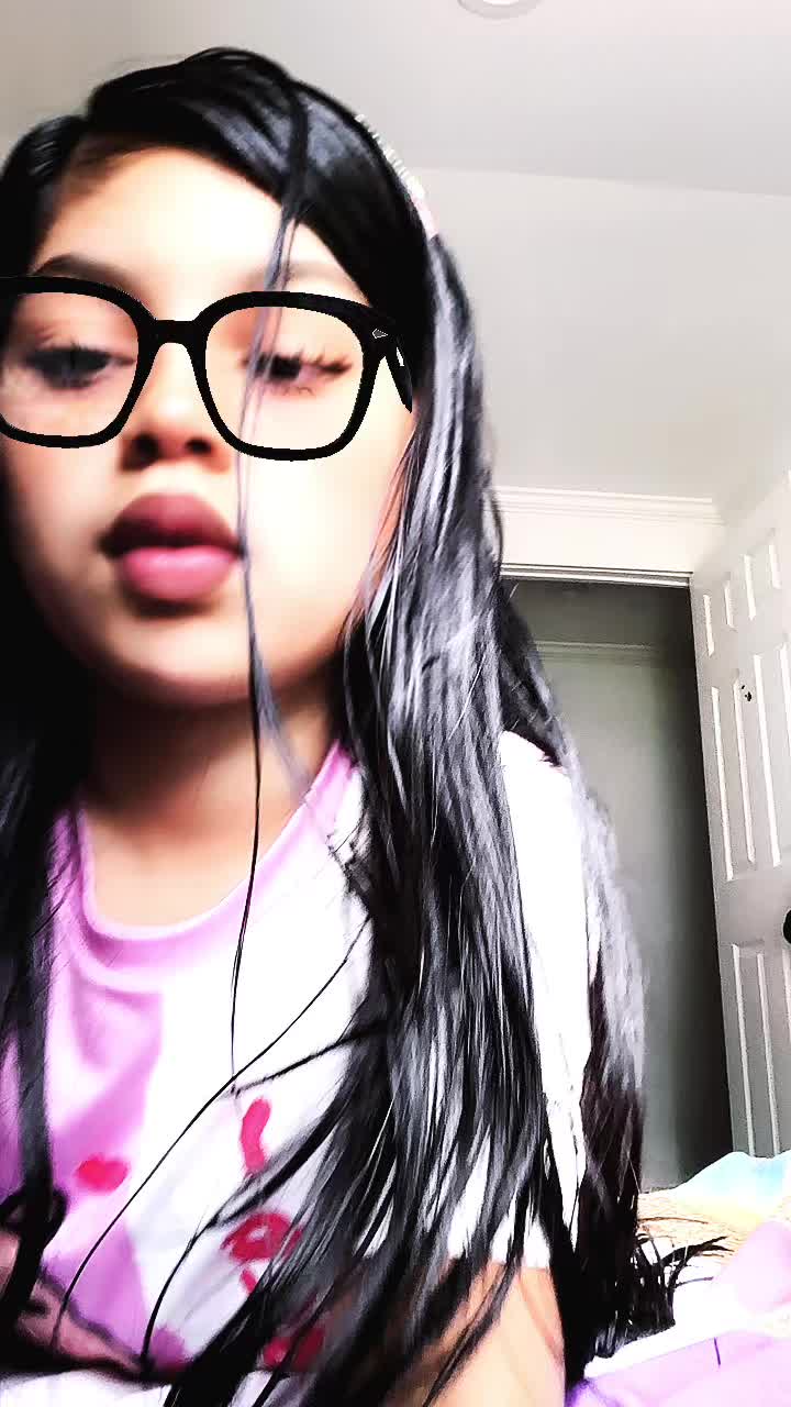 @Izabella Alas