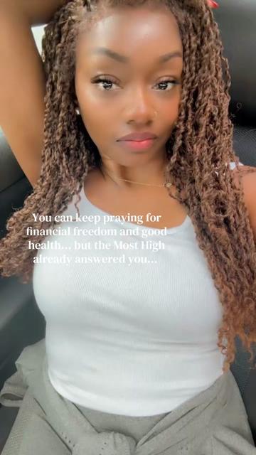 @EbonyWealthyWellness