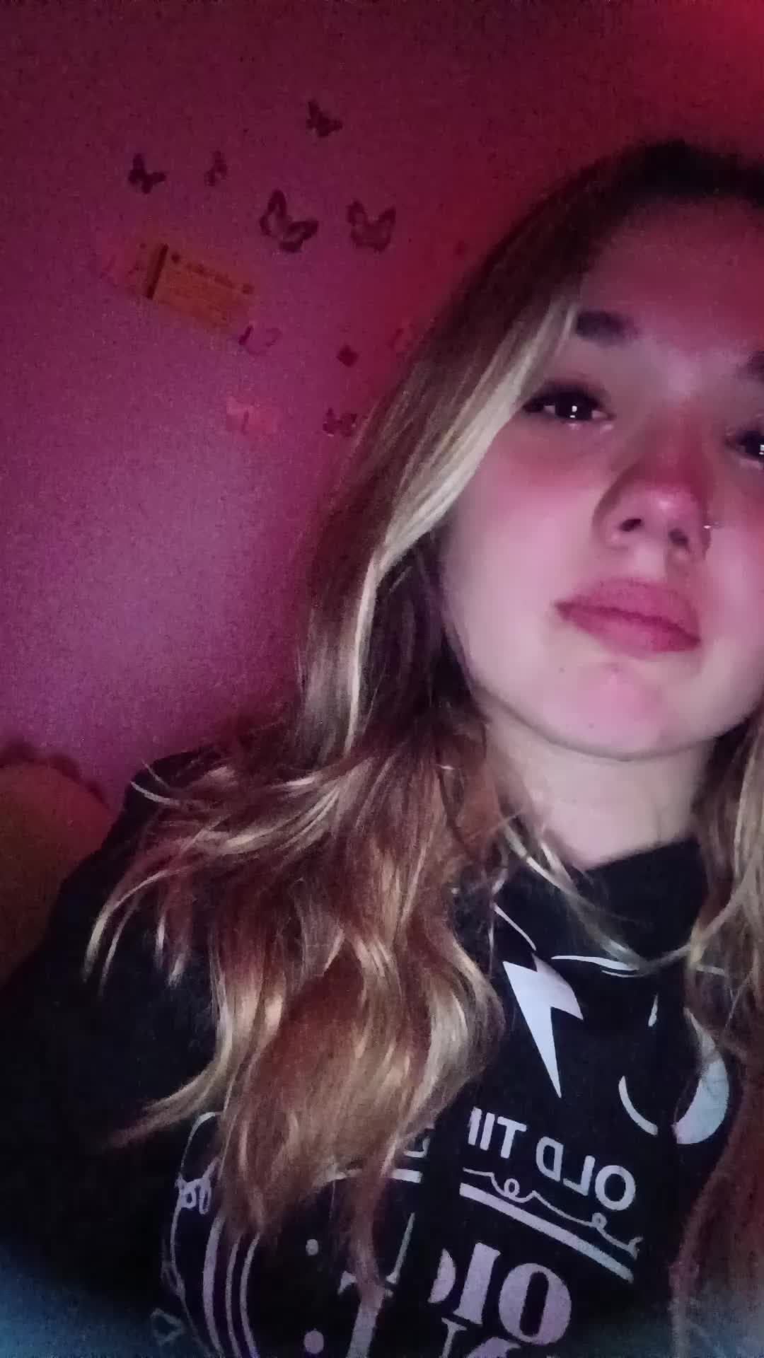 @...