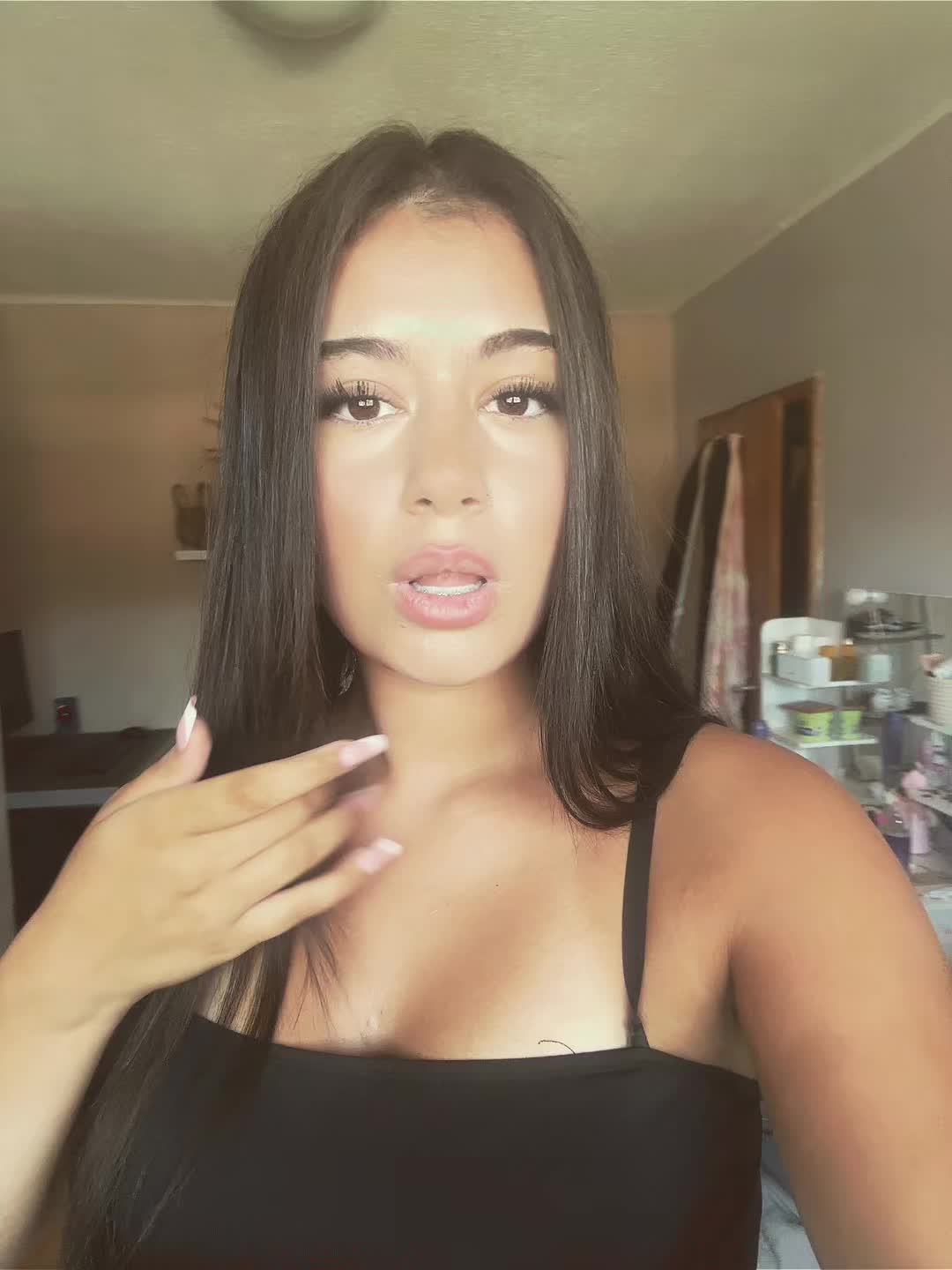 @𝑳𝒐𝒓𝒊𝒏