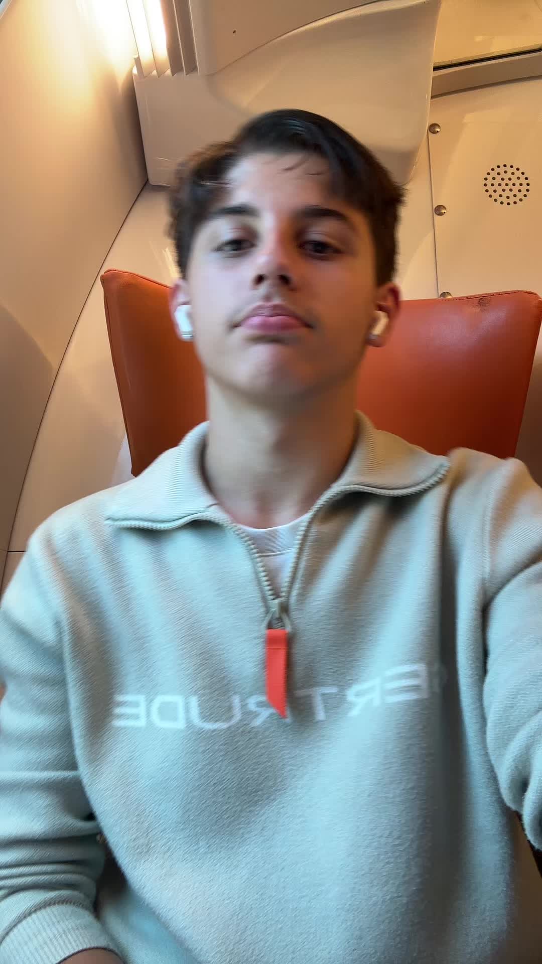 @🥭🇪🇸