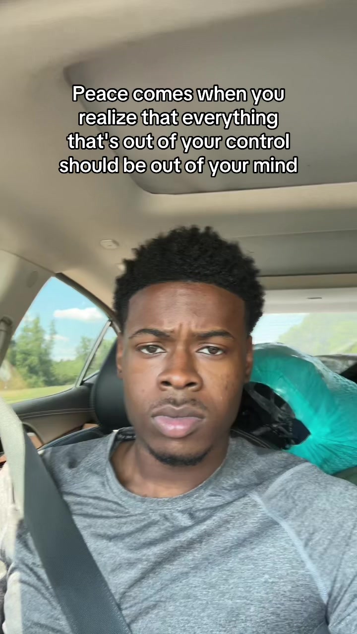 @Emman2Slixk