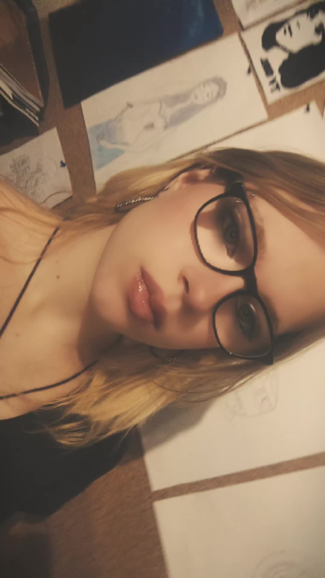 @<3
