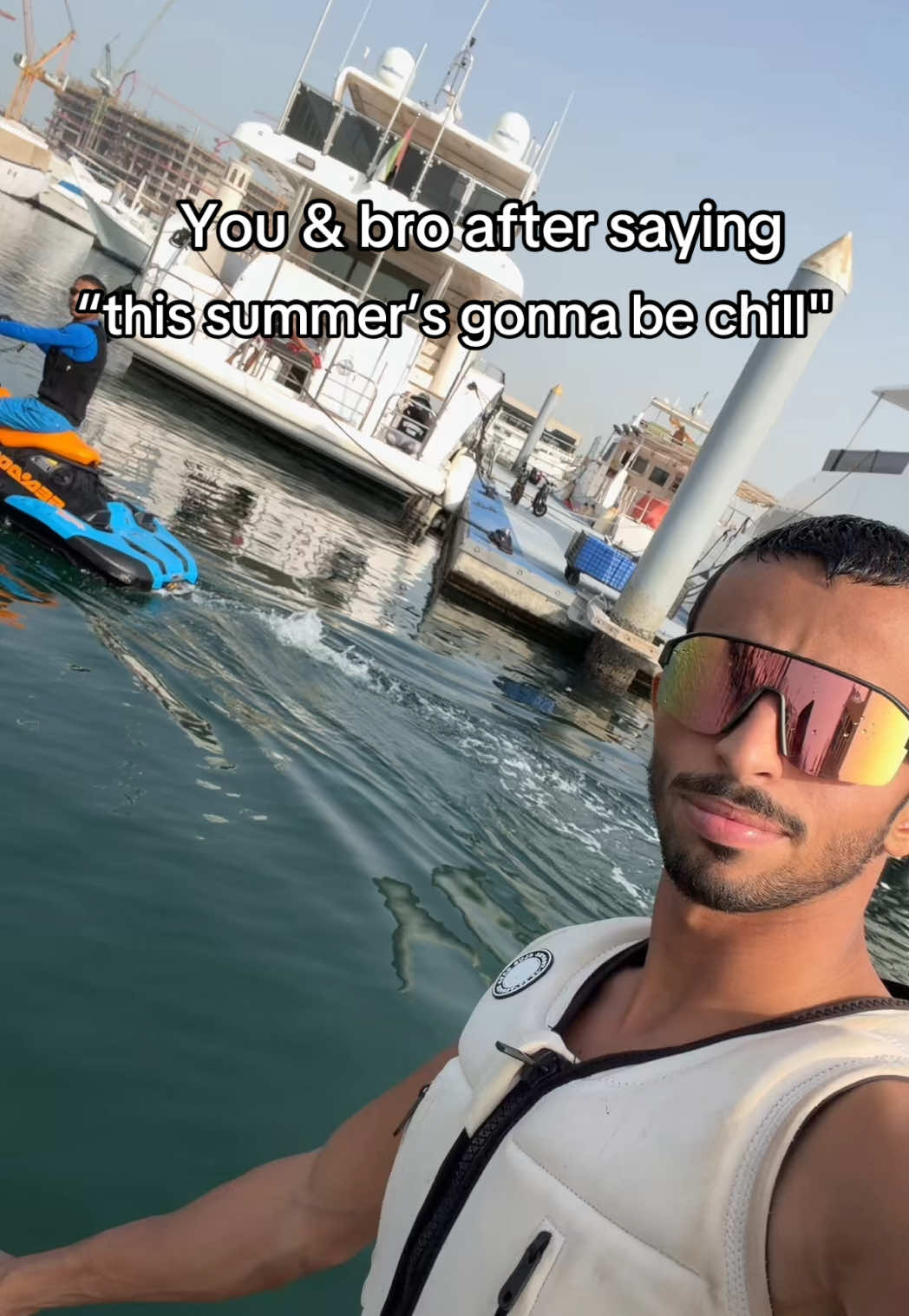 @Y11.ae