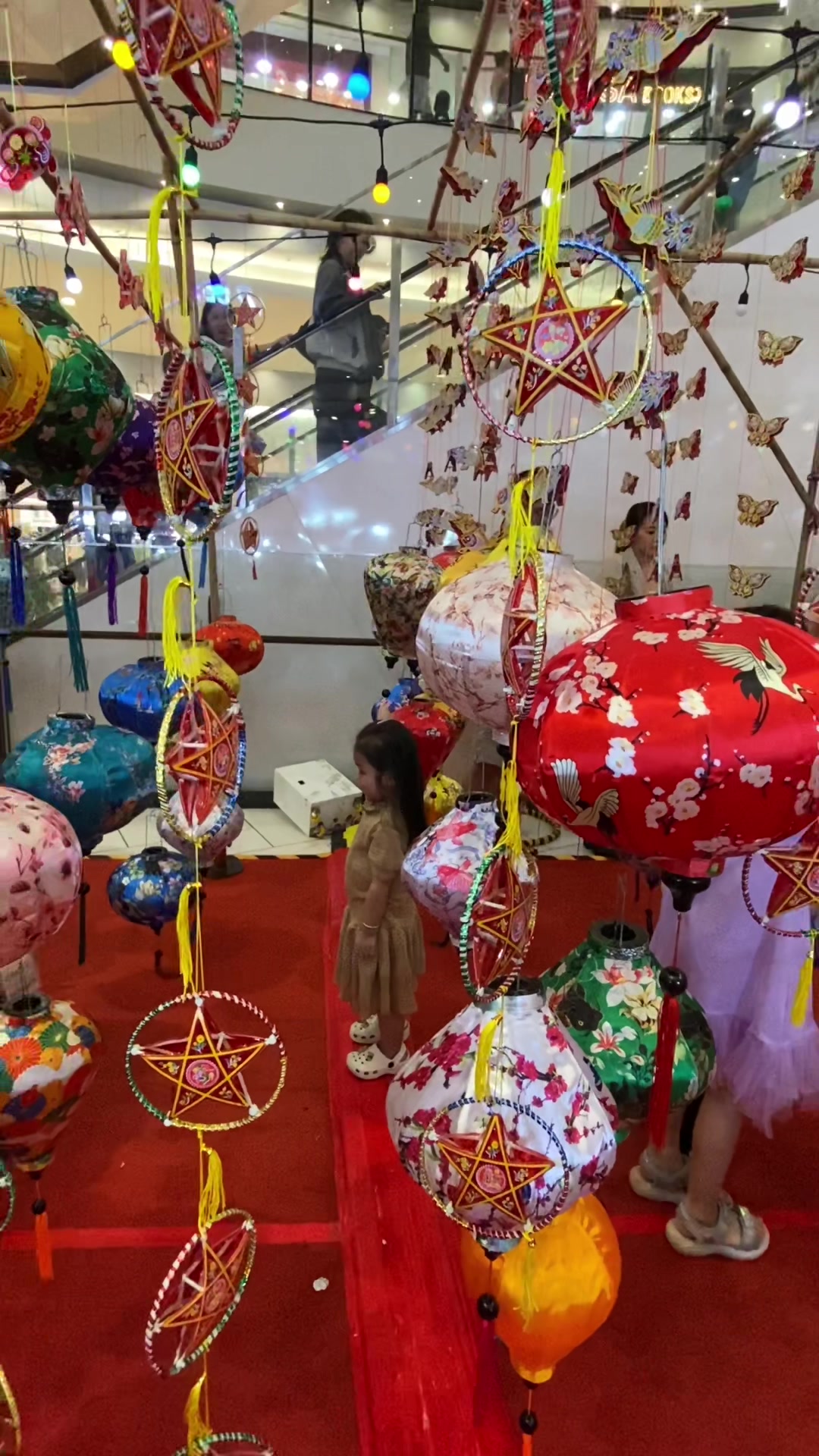 @Thả diều c&ugrave;ng Lợi