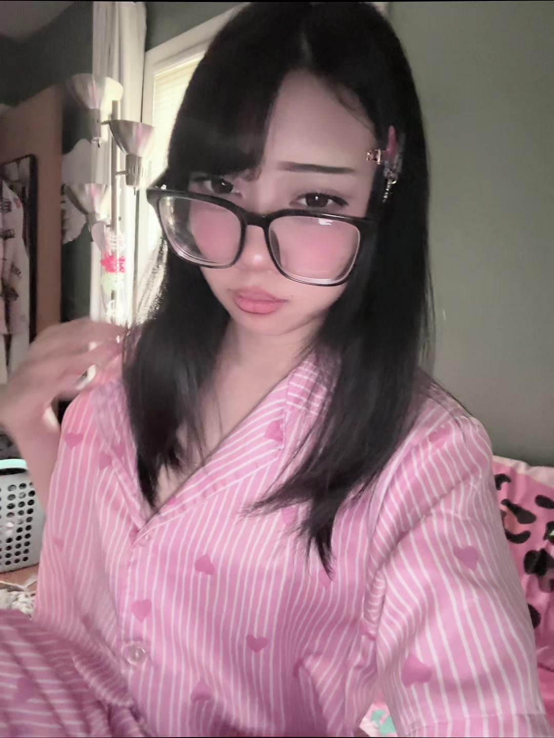 @angllvk