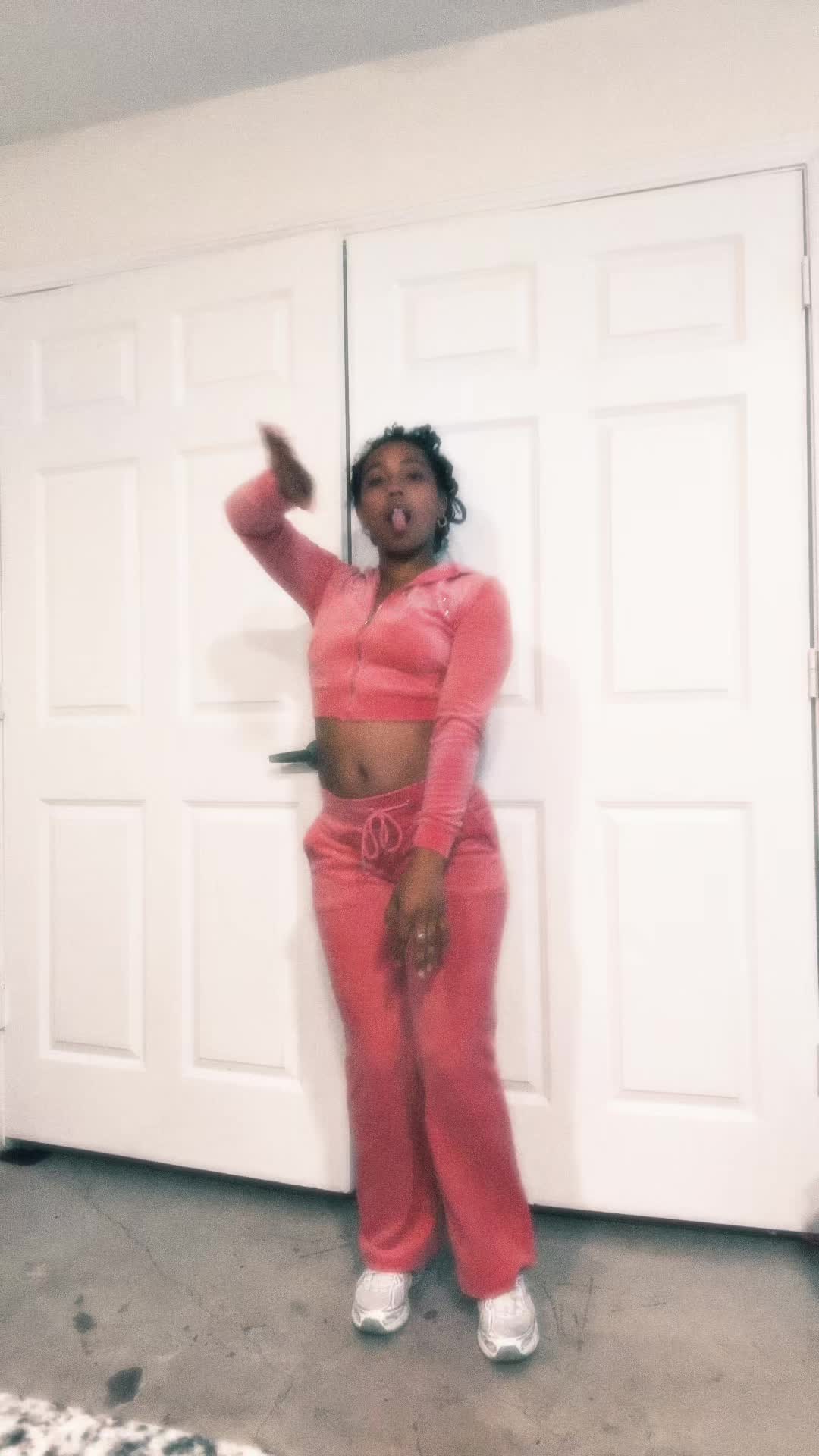@x.meiyaa