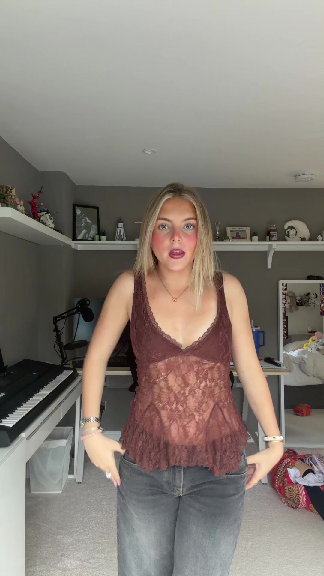 @liliasspam1