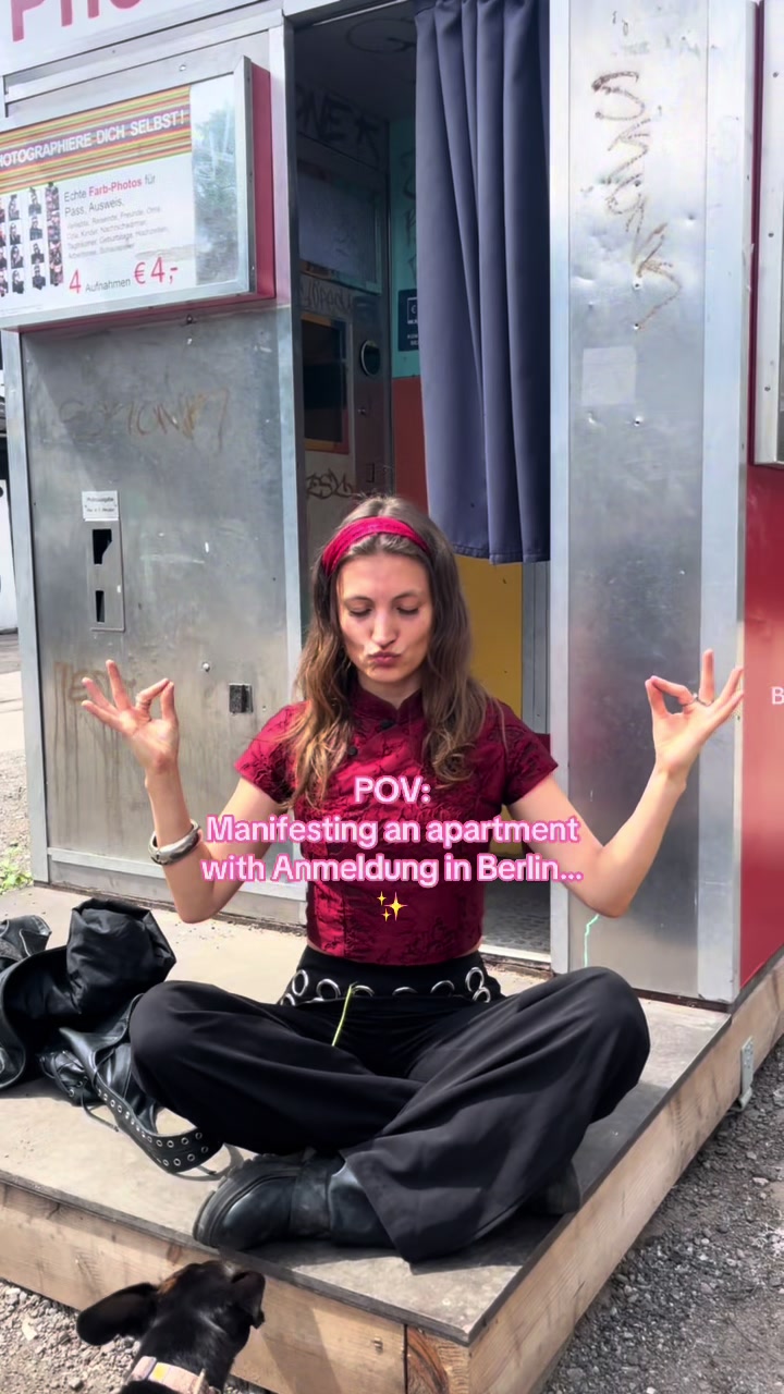 @TECHNORELLA