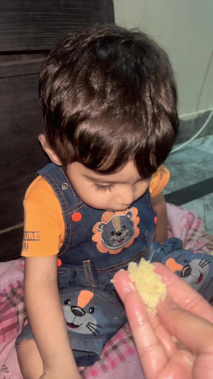 @Saira_official12