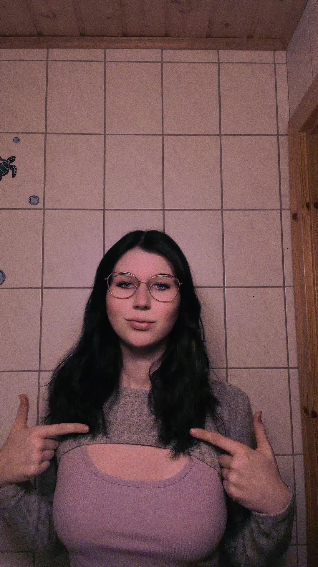 @Isy.lxna