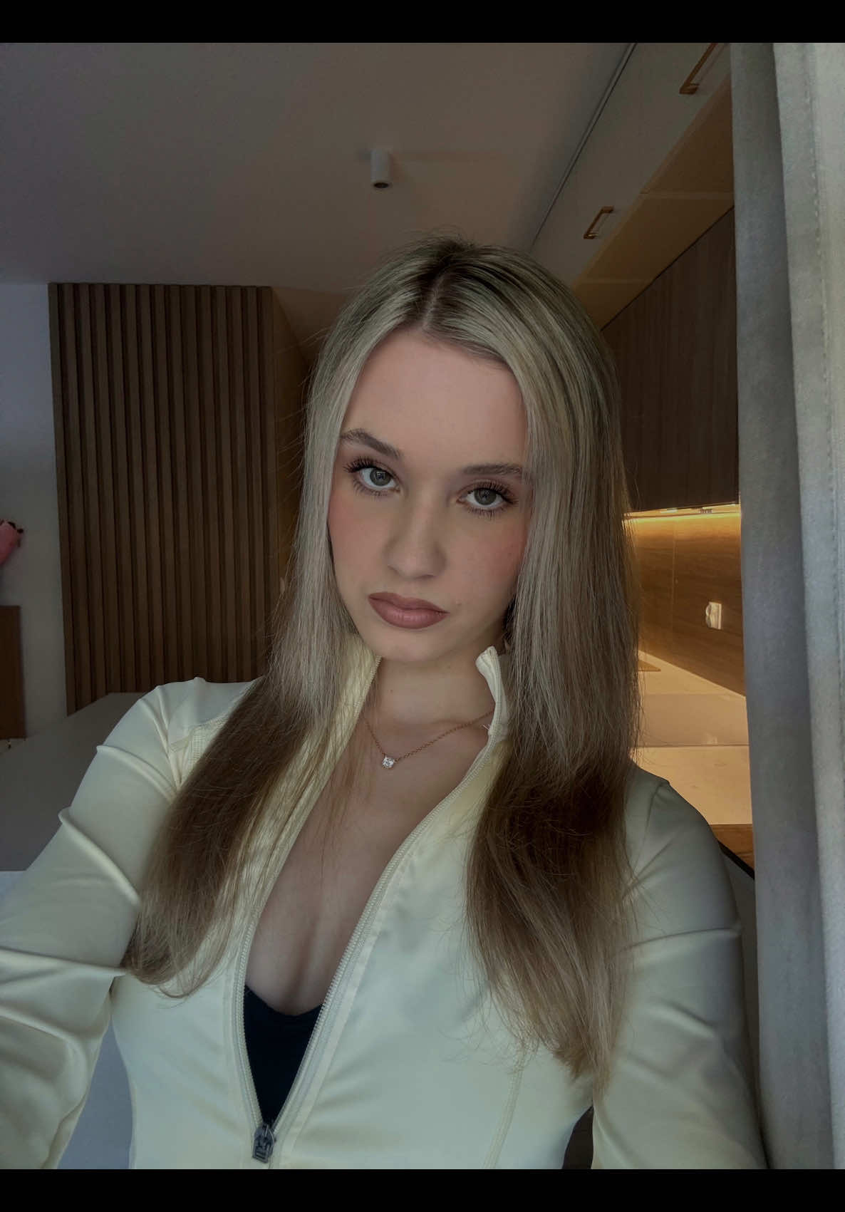 @Kindziiaa✨