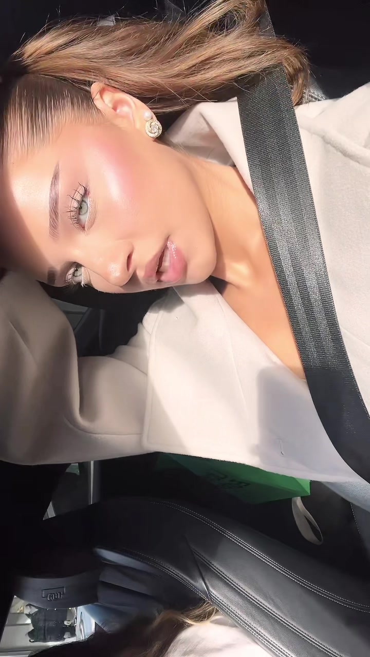@LEDONABRB