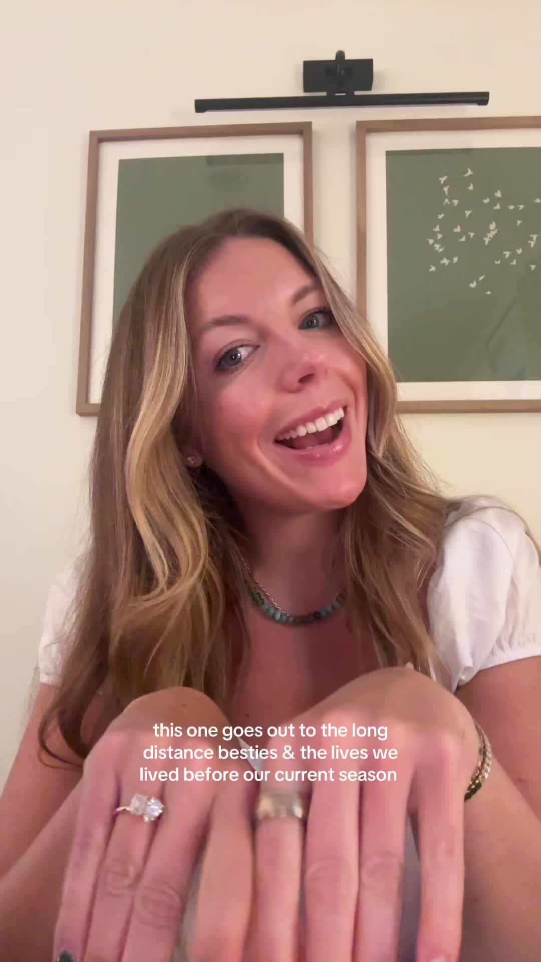 @CARLY | human & therapist