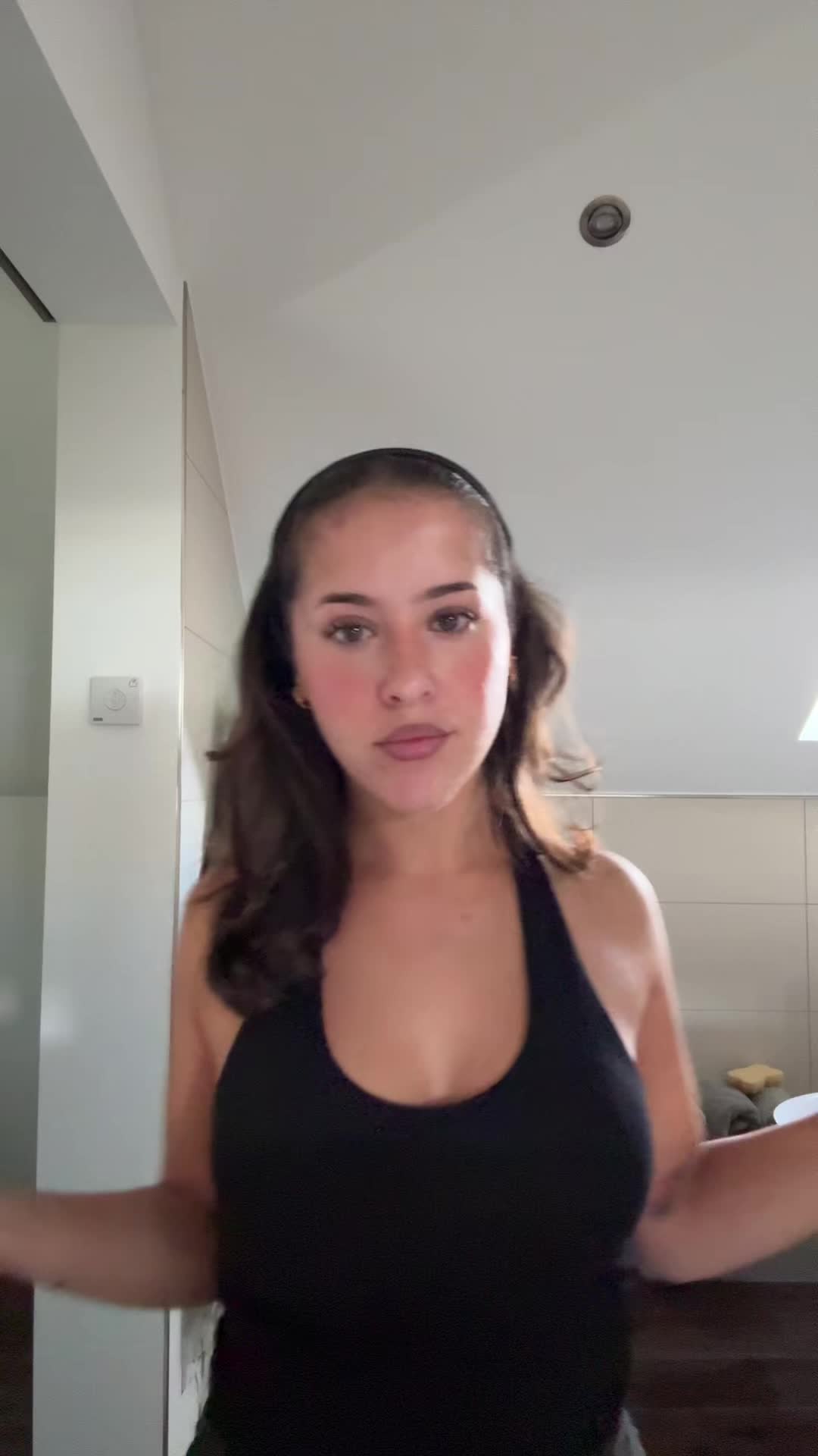 @aaliyah