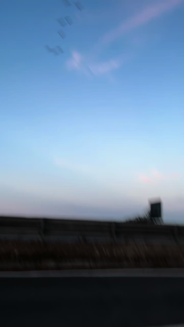 @10560