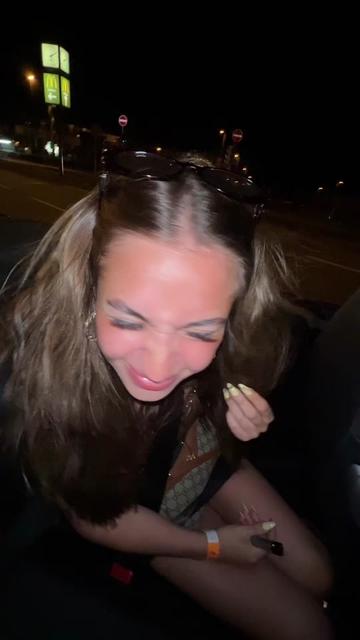 @Devv 🪭