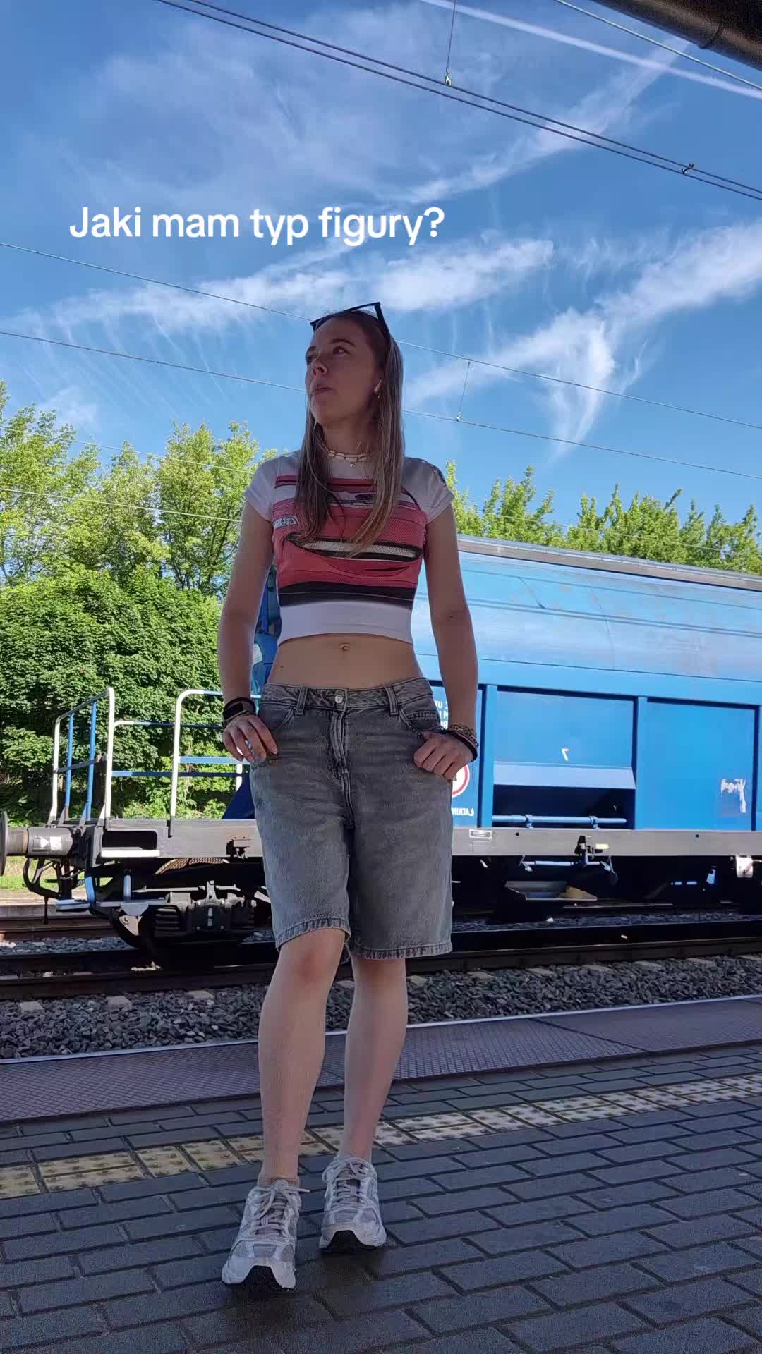@🧸