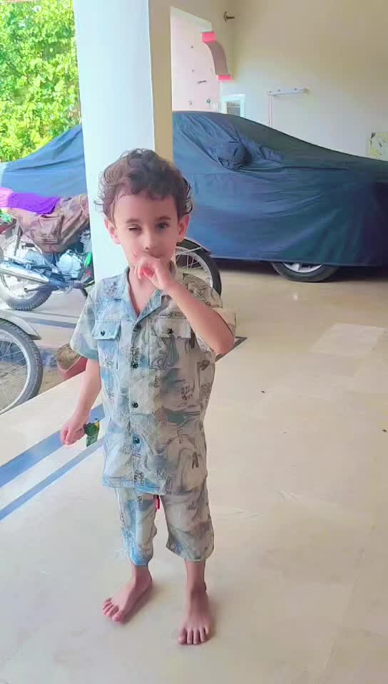@𝑨𝒃𝒂𝒂𝒏 𝒗𝒍𝒐𝒈𝒆