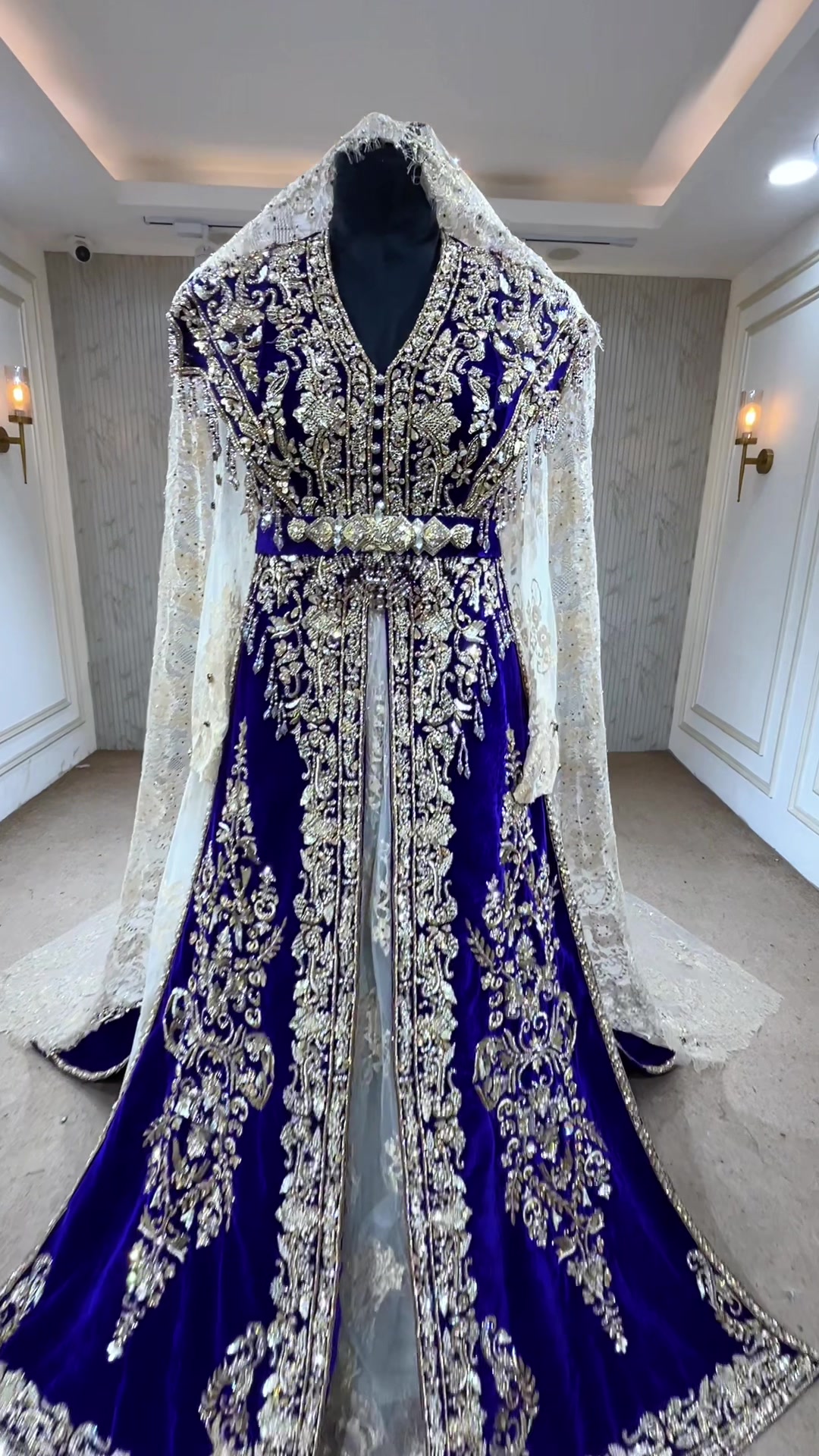 @synaisshautecouture