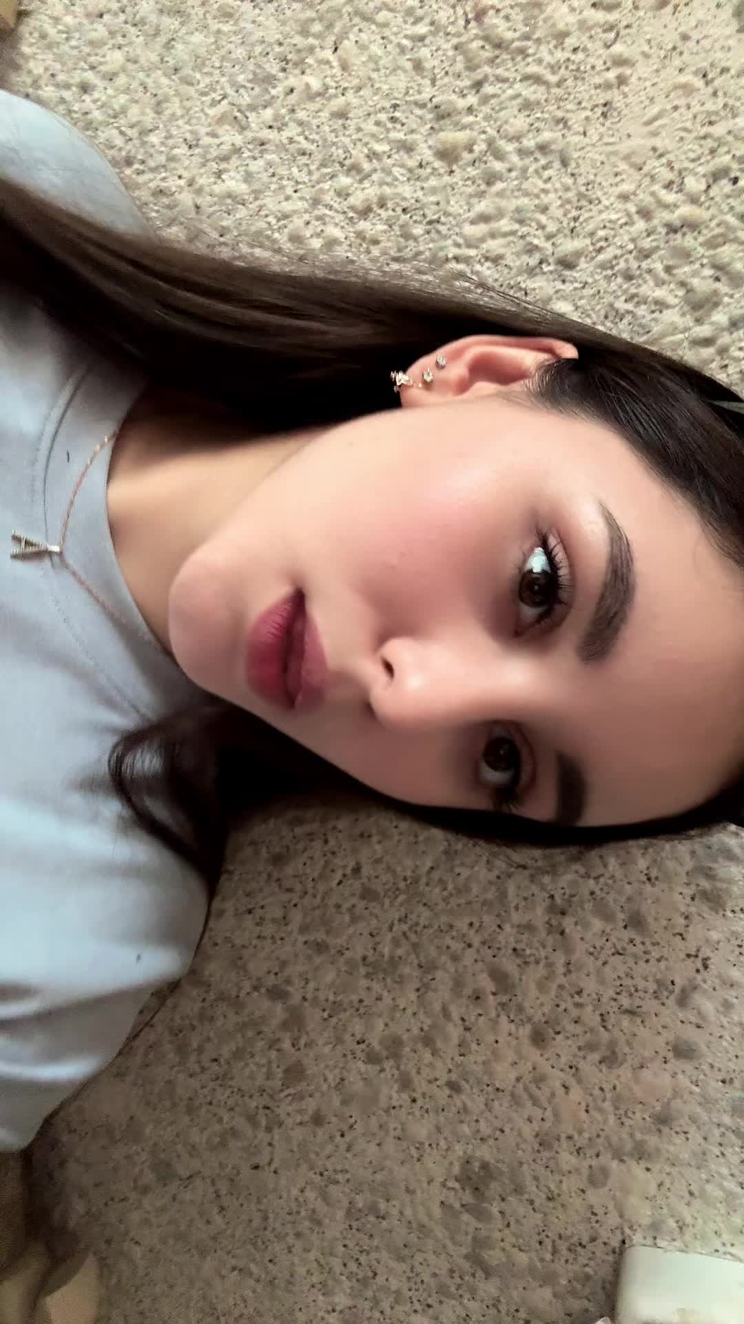 @_aishe_21
