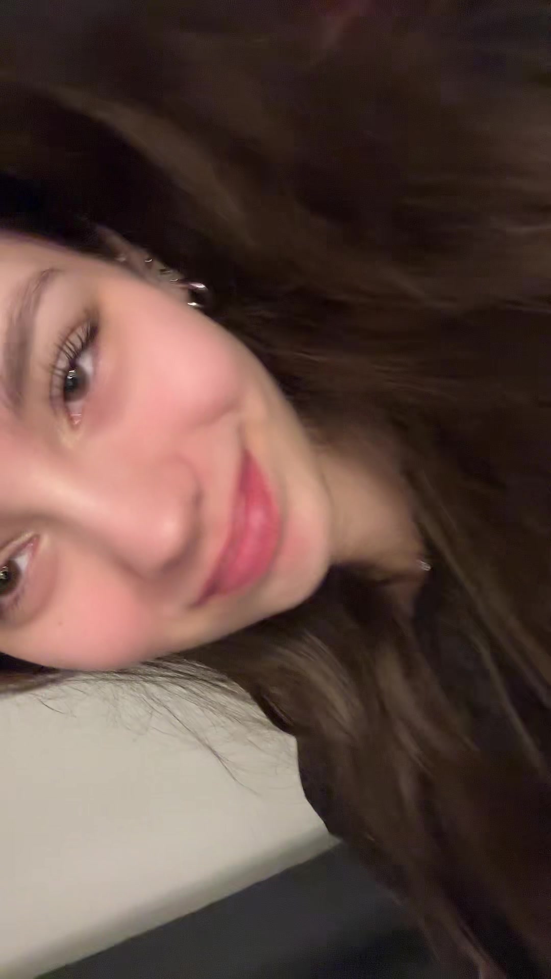 @laura