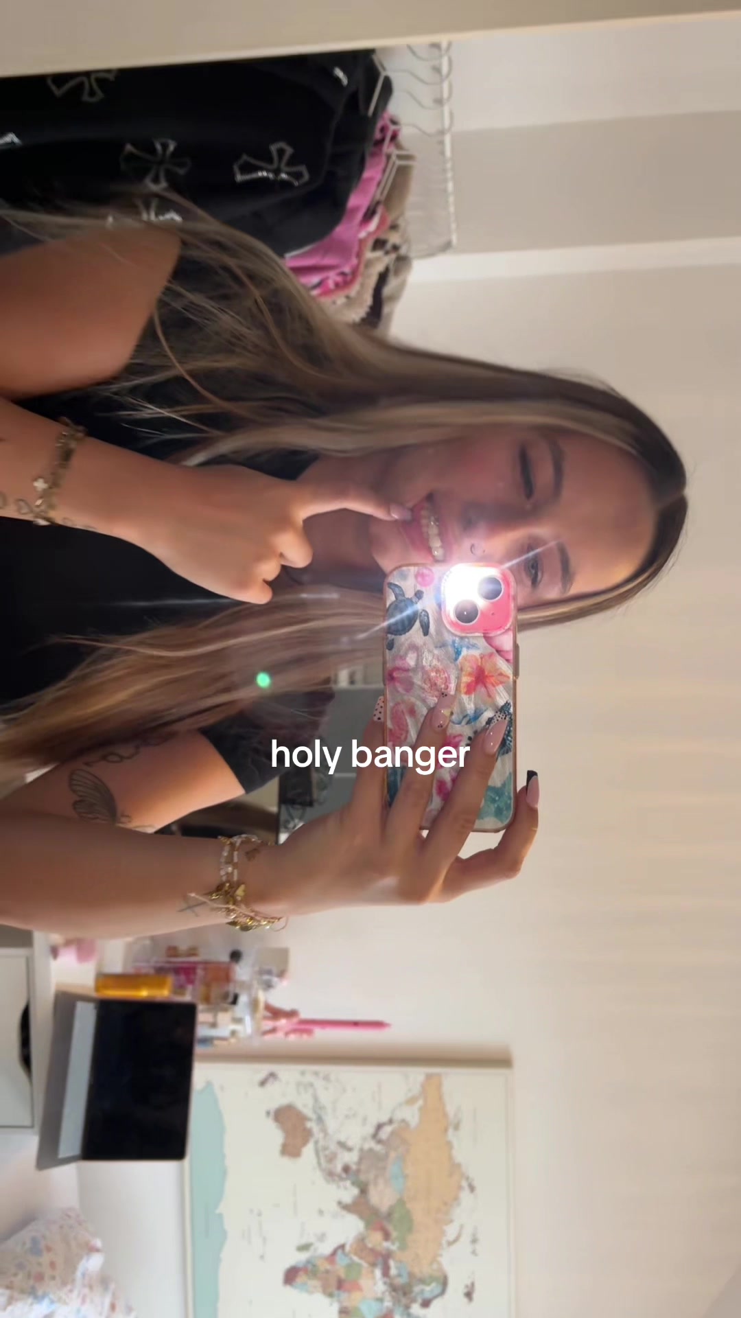 @𝐄 𝐋 𝐈 𝐒 𝐀🐚