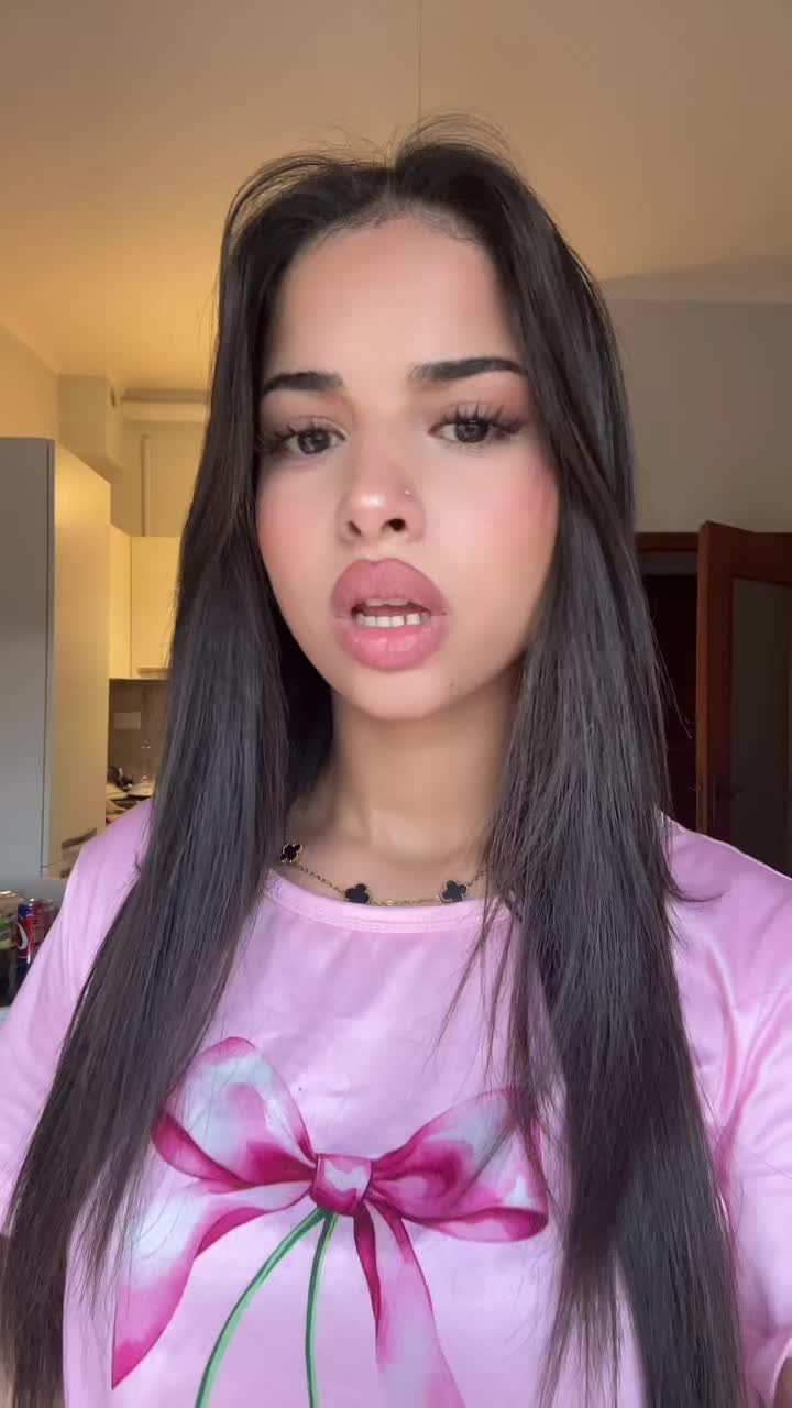 @𝓂𝒶𝓇𝒾ℯ_𝓂