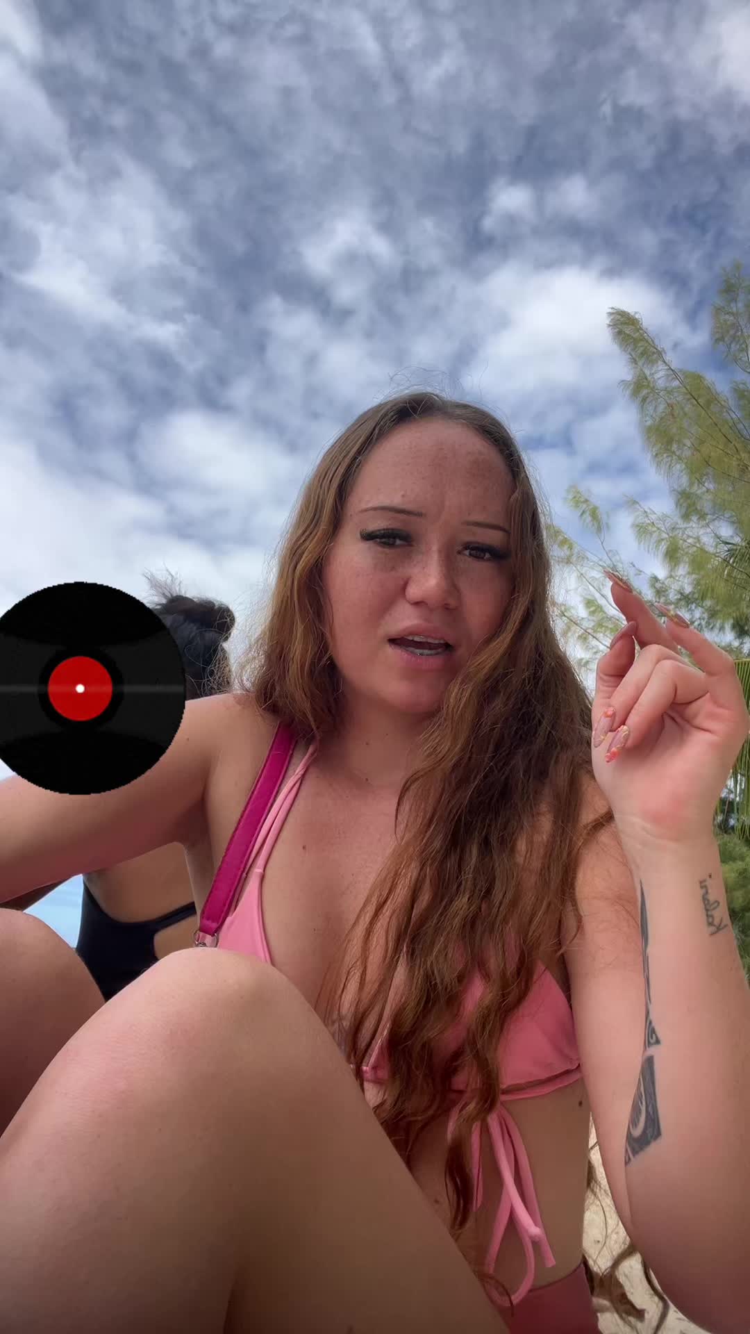 @Iaorana___