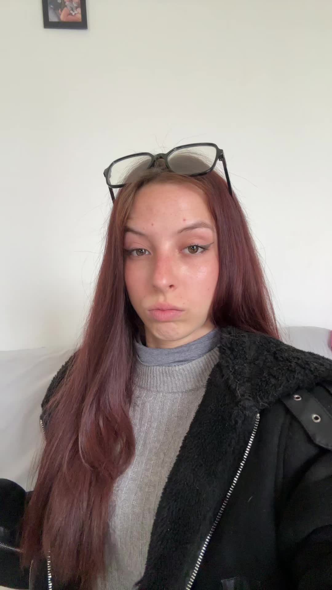 @+33