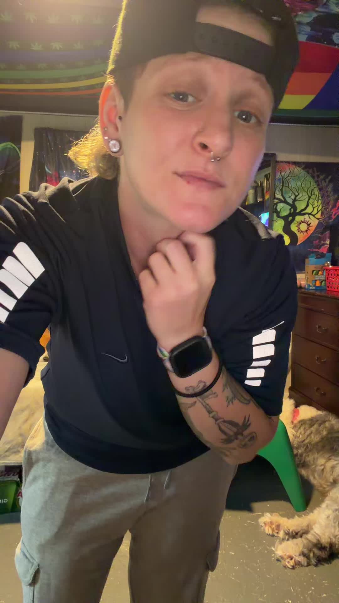 @lezbo33🌈