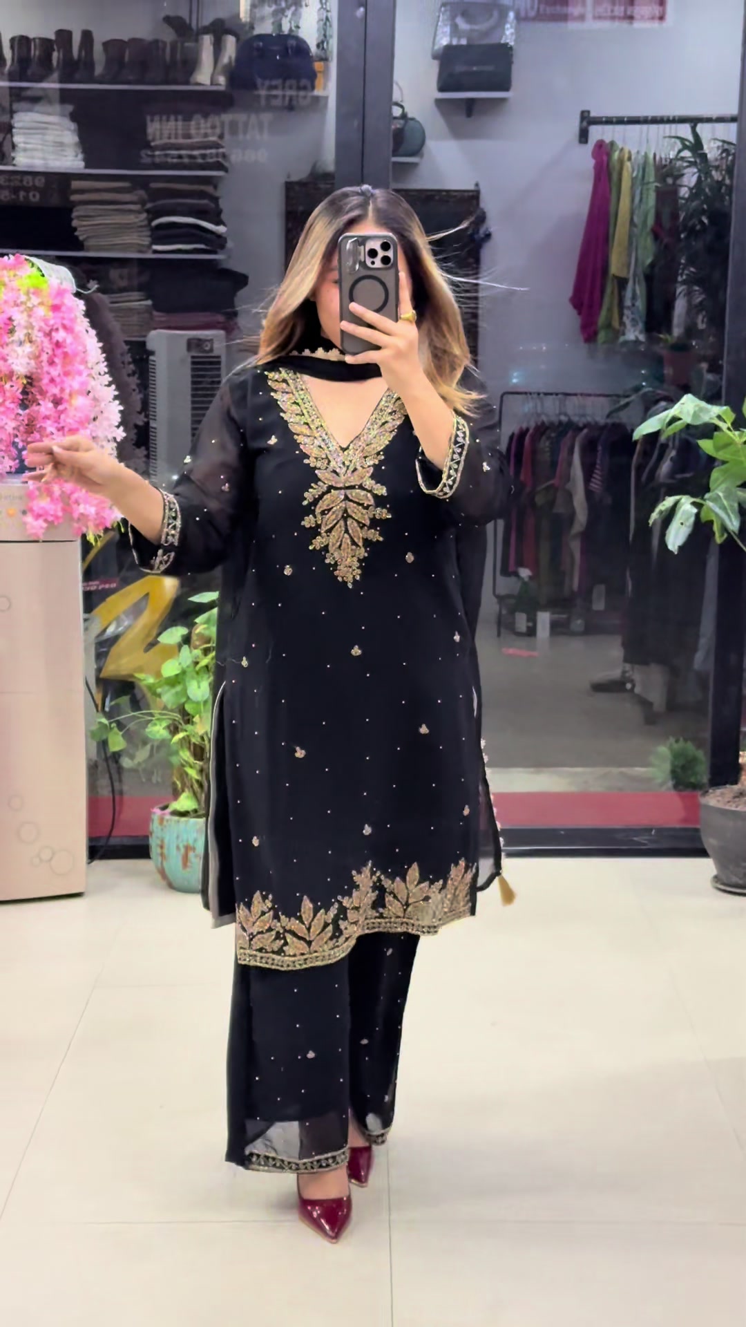 @Dress Luxury