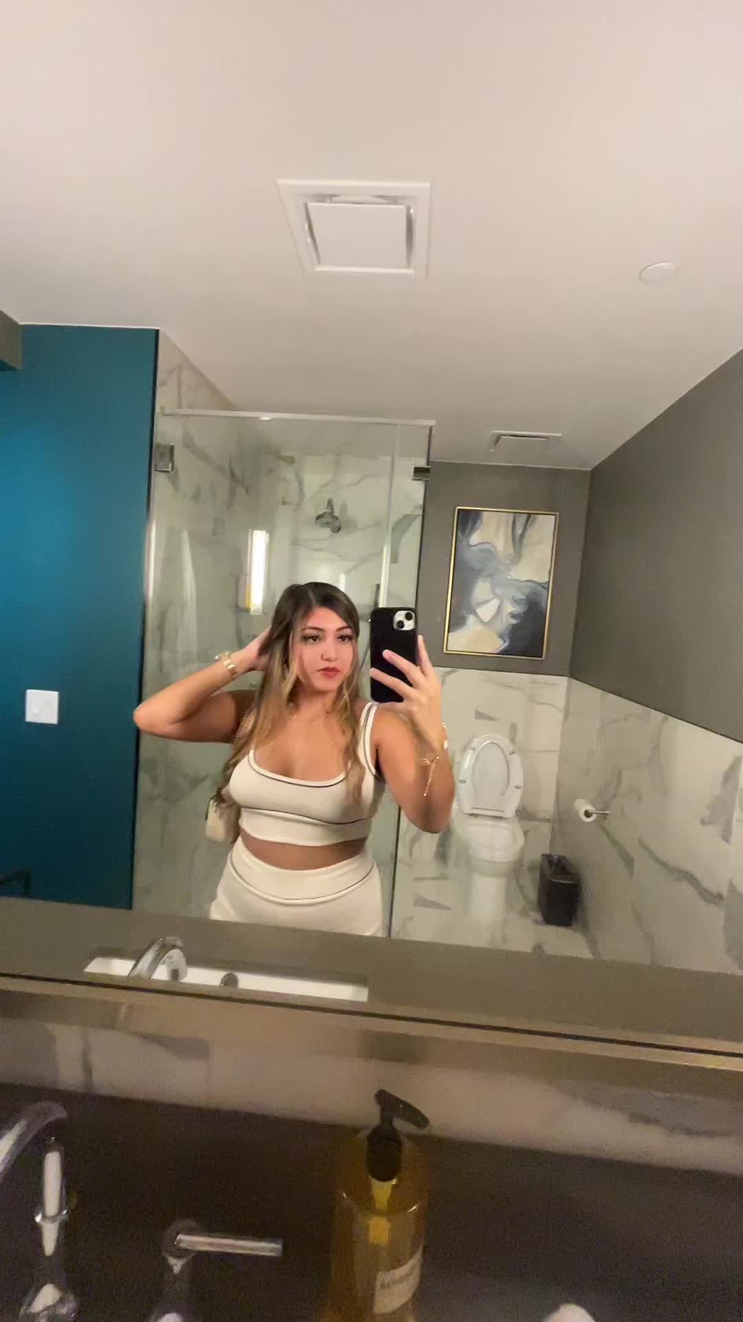 @vivi