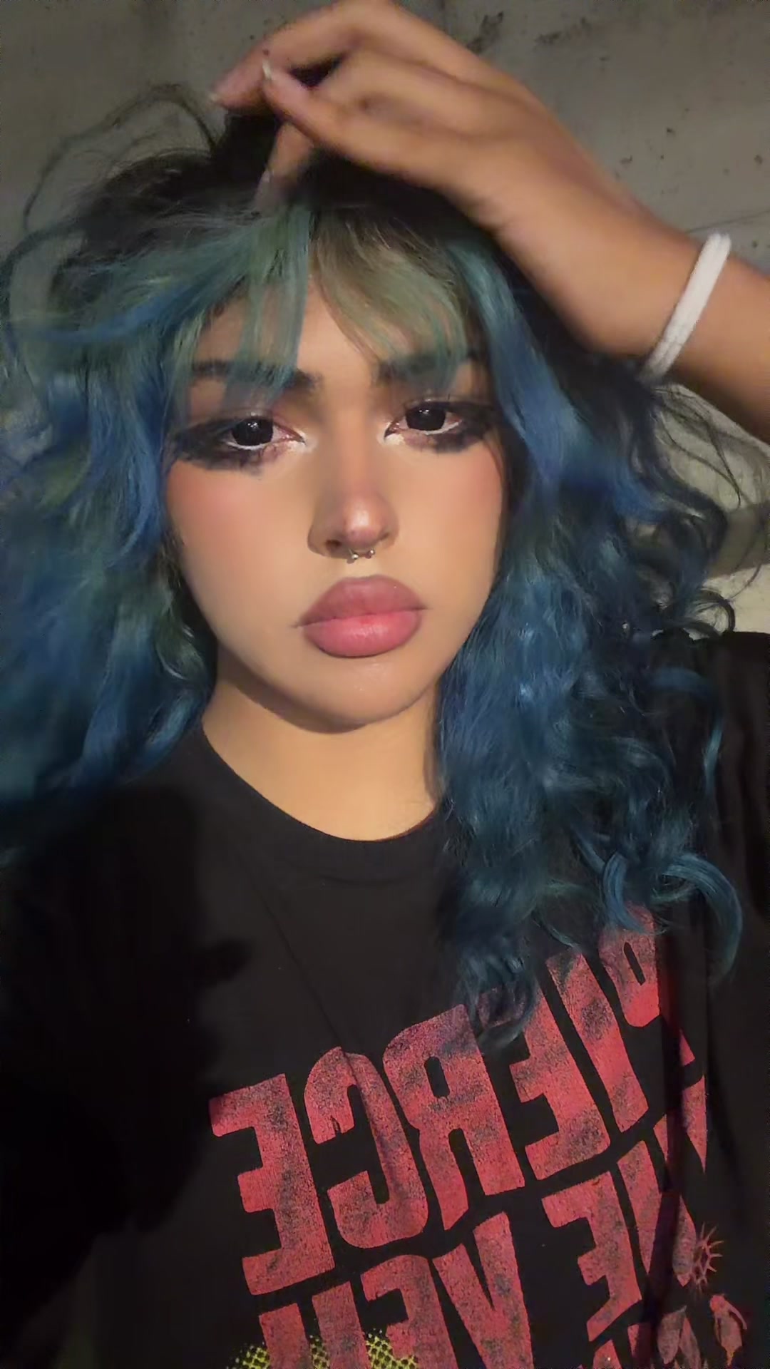 @mikeyndcheeze