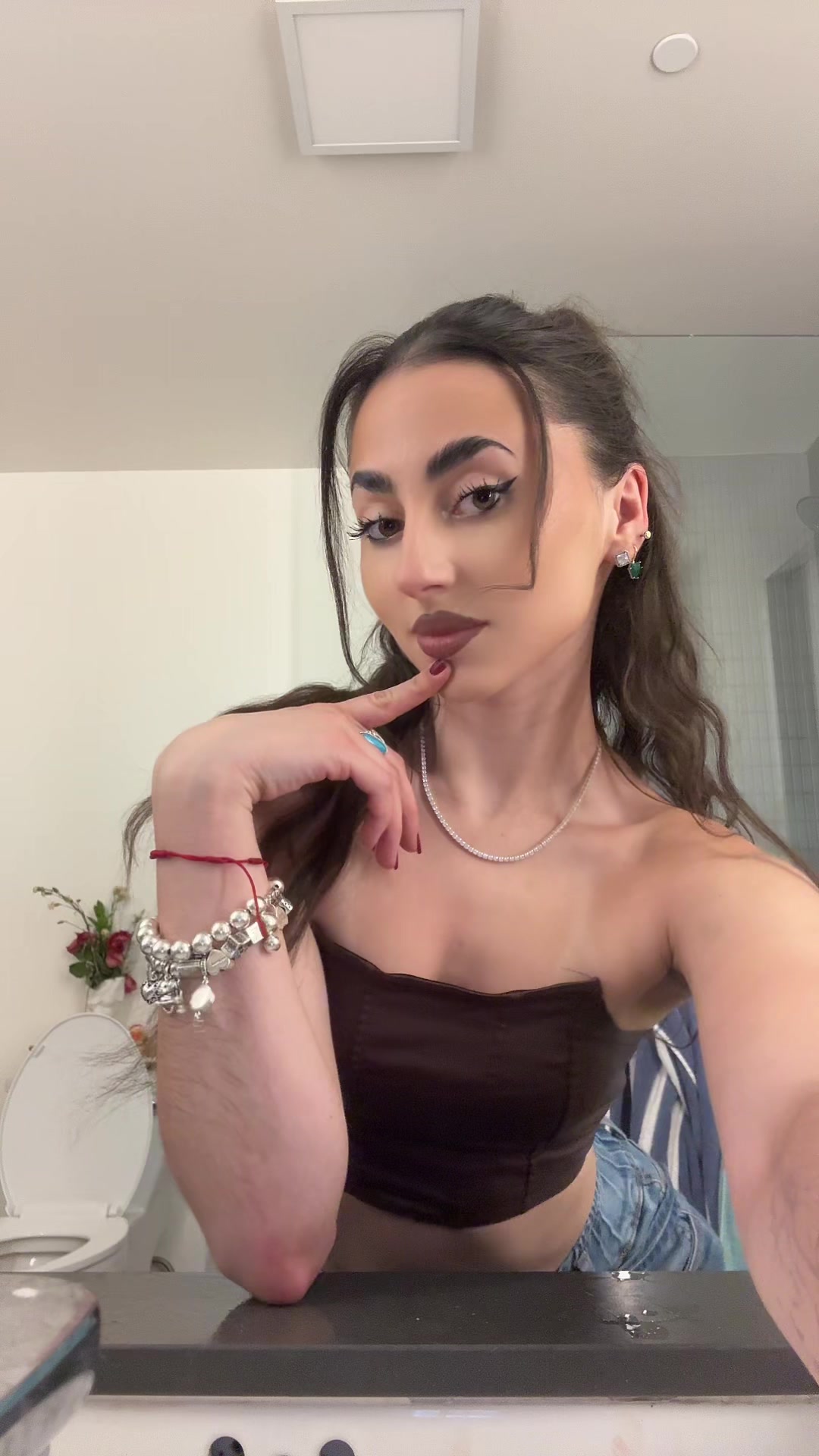@lizzy.iz.buzy