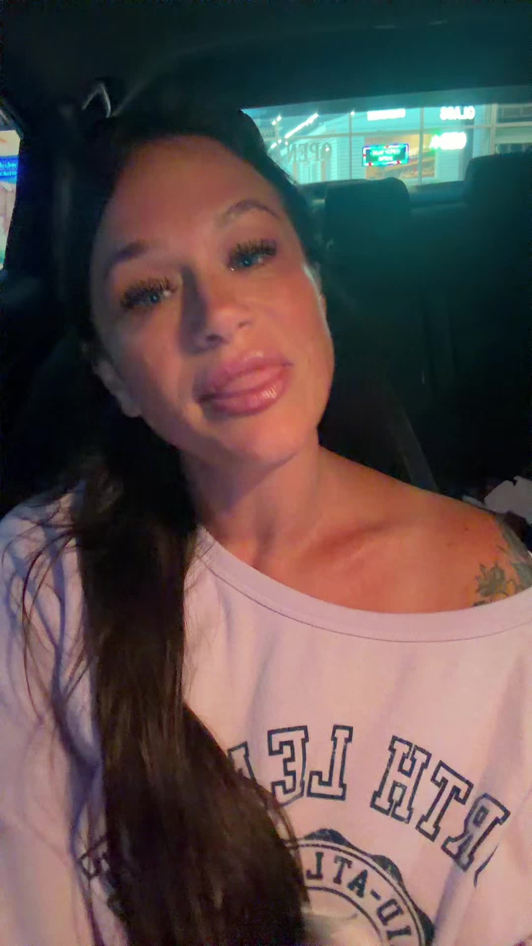 @Mama Britt💗