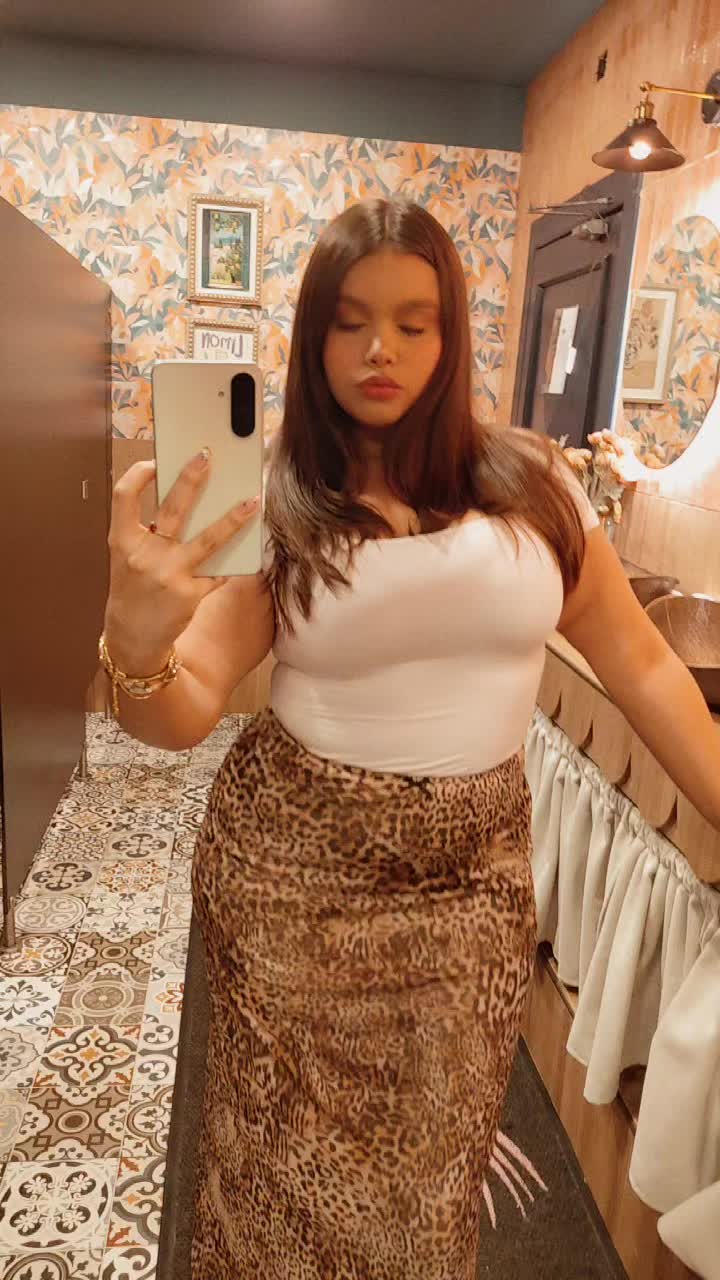 @𝓙𝓲𝓼𝓶𝓮𝓻𝓪𝔂 𝒜𝓁𝒹𝒶𝓏 💝
