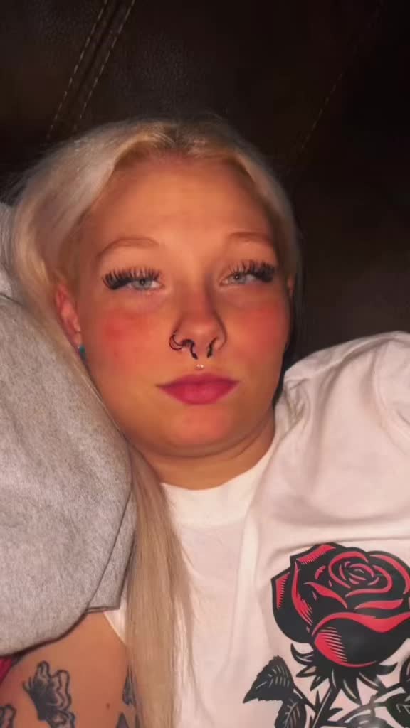 @VanaRae🤪