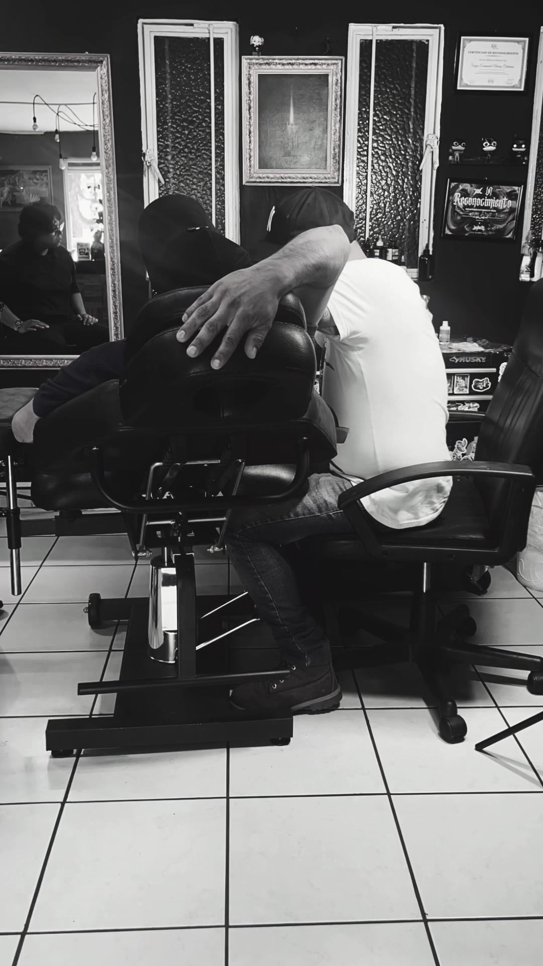 @Barba Roja Tattoo Shop
