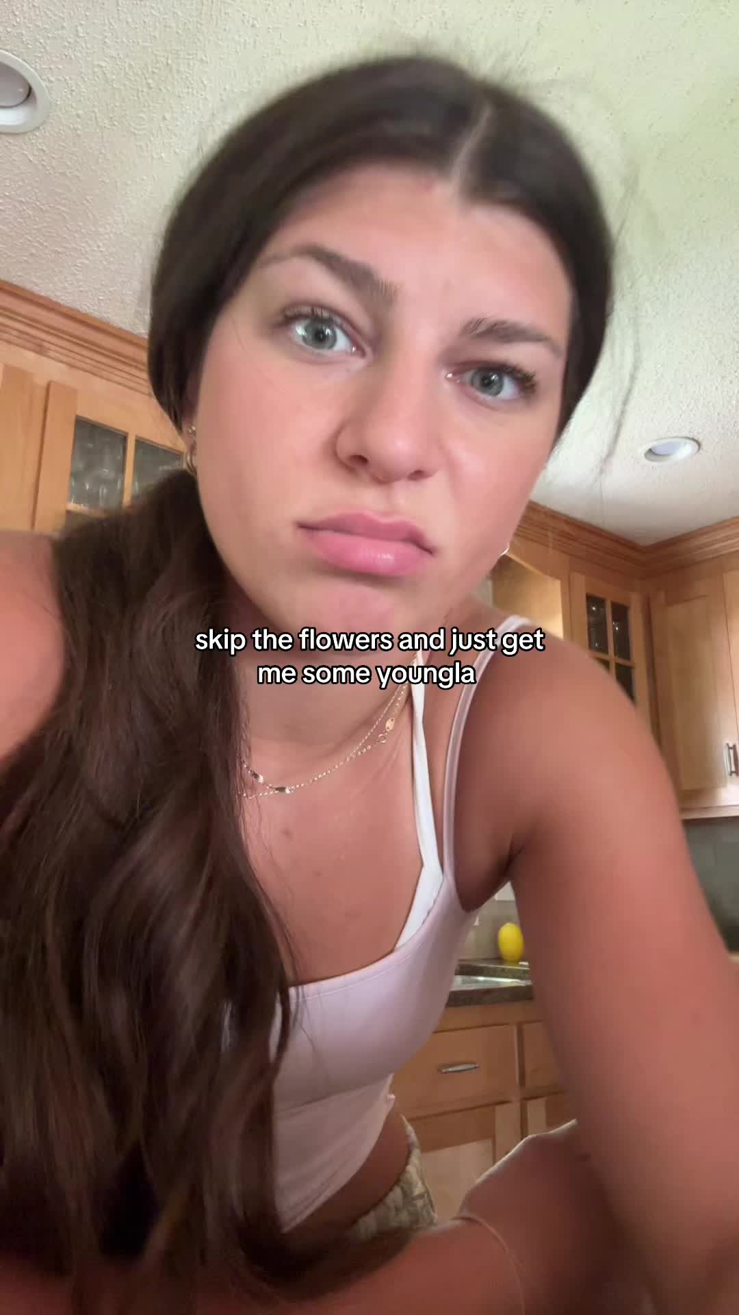 @lilegggwhite