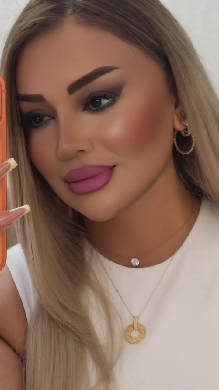 @G&uuml;nay Məhərrəmova