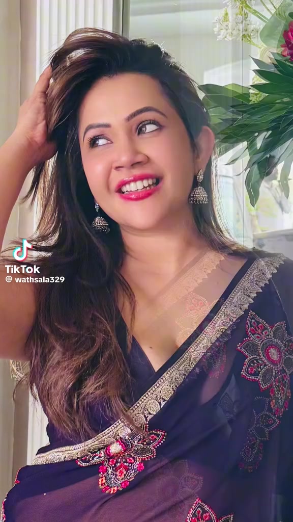 @ලස්සන අක්කිලා