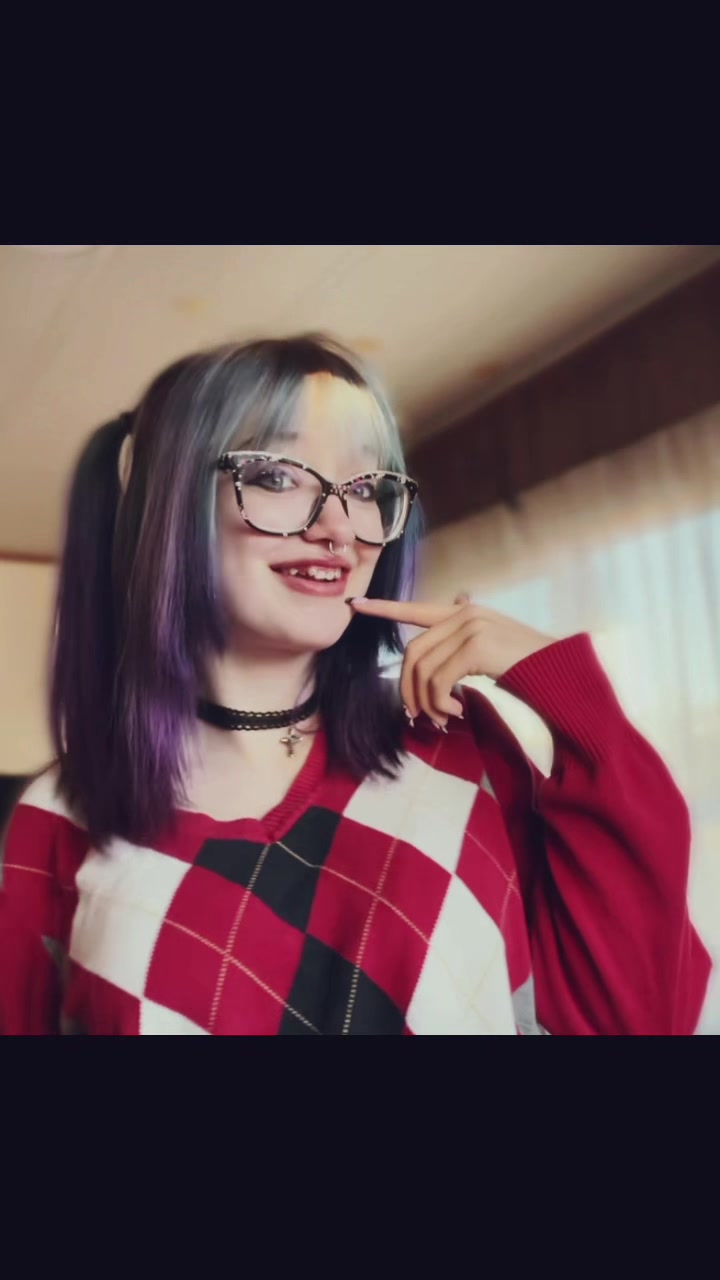 @Paige🧍🇵🇸