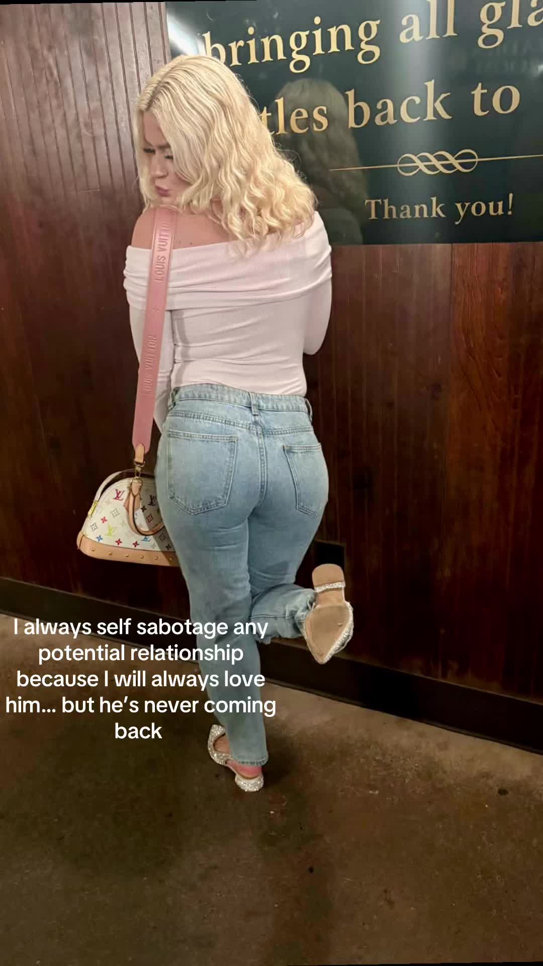 @Victoria Angelica