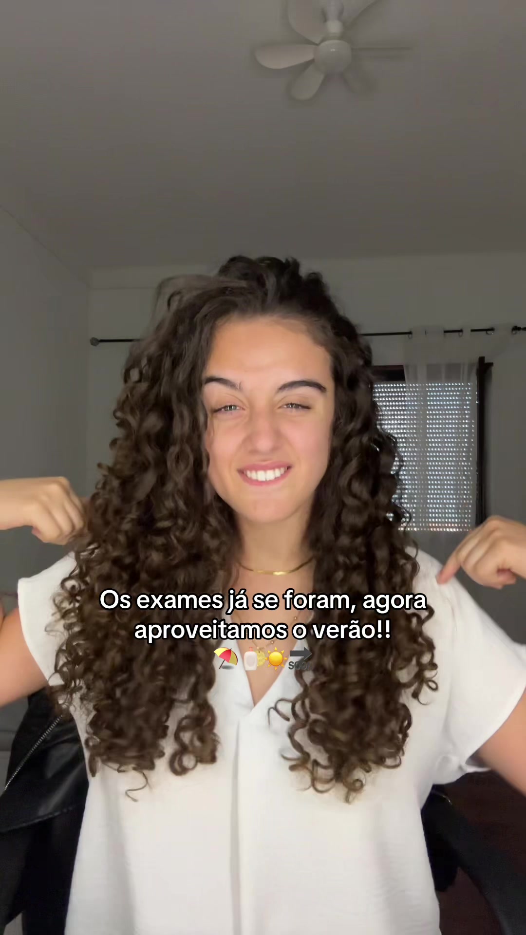 @laratorrez_