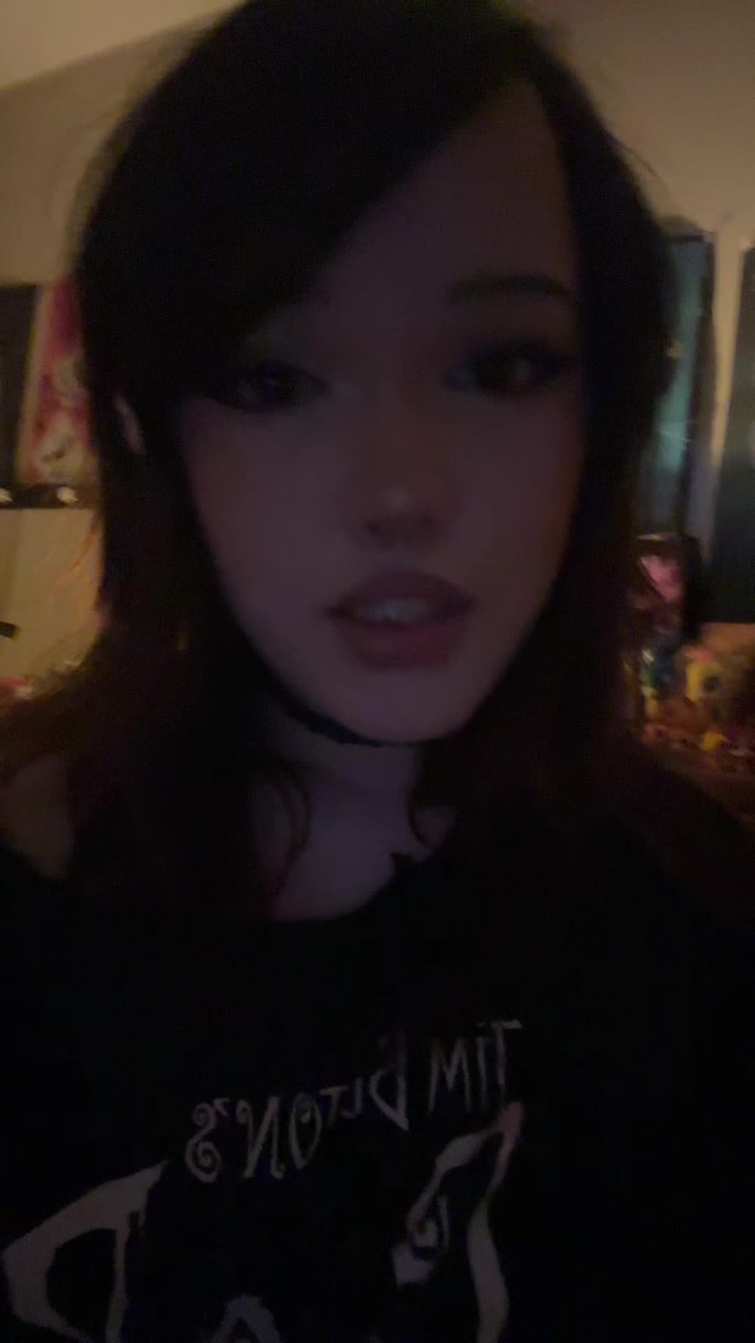 @🦄